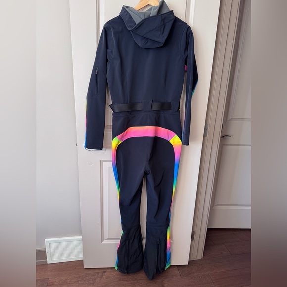 Perfect Moment Ski Suit - Picture 5 of 5